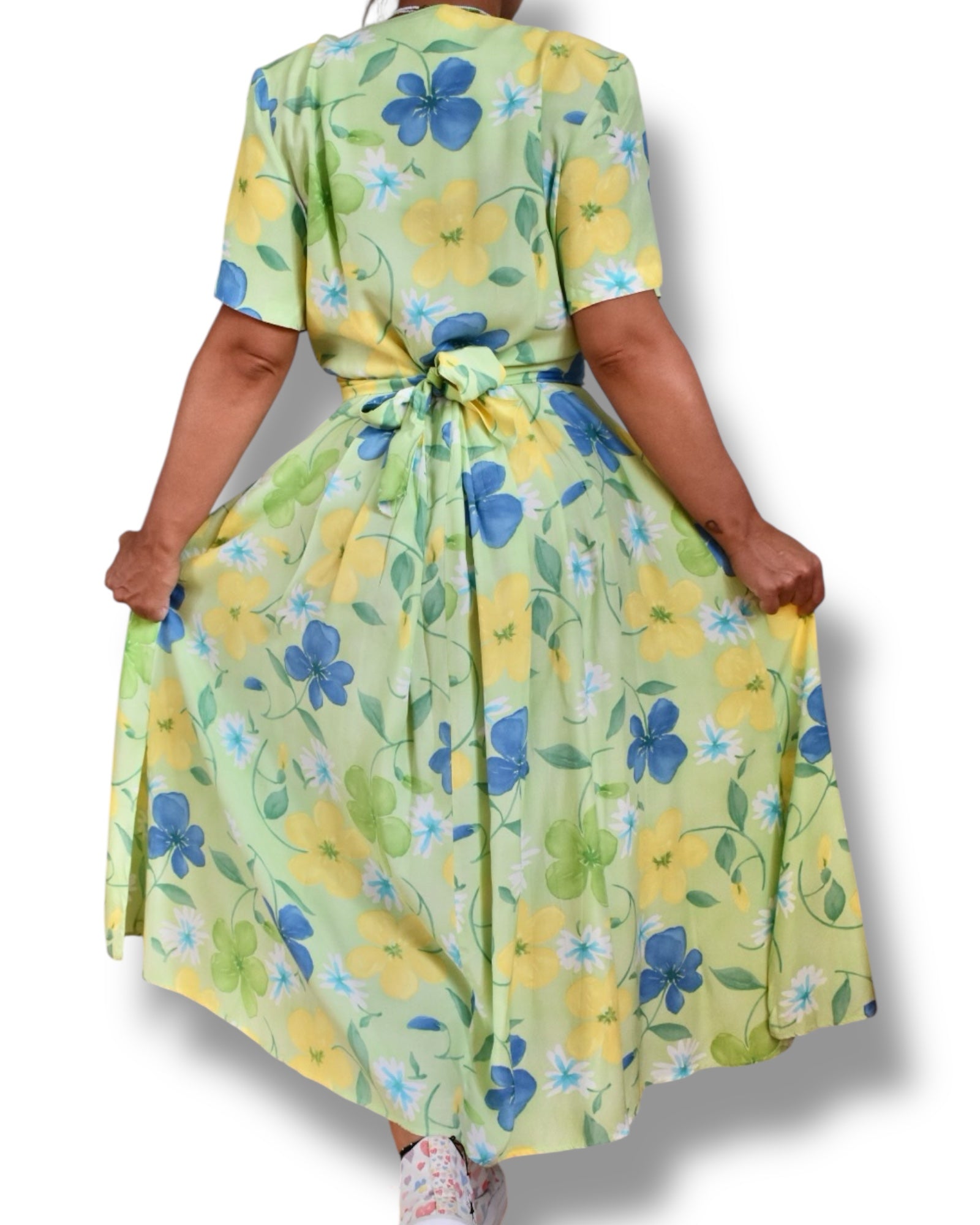 Vintage Pleated Long Dress – Light Green with Floral Print, Shoulder Pads