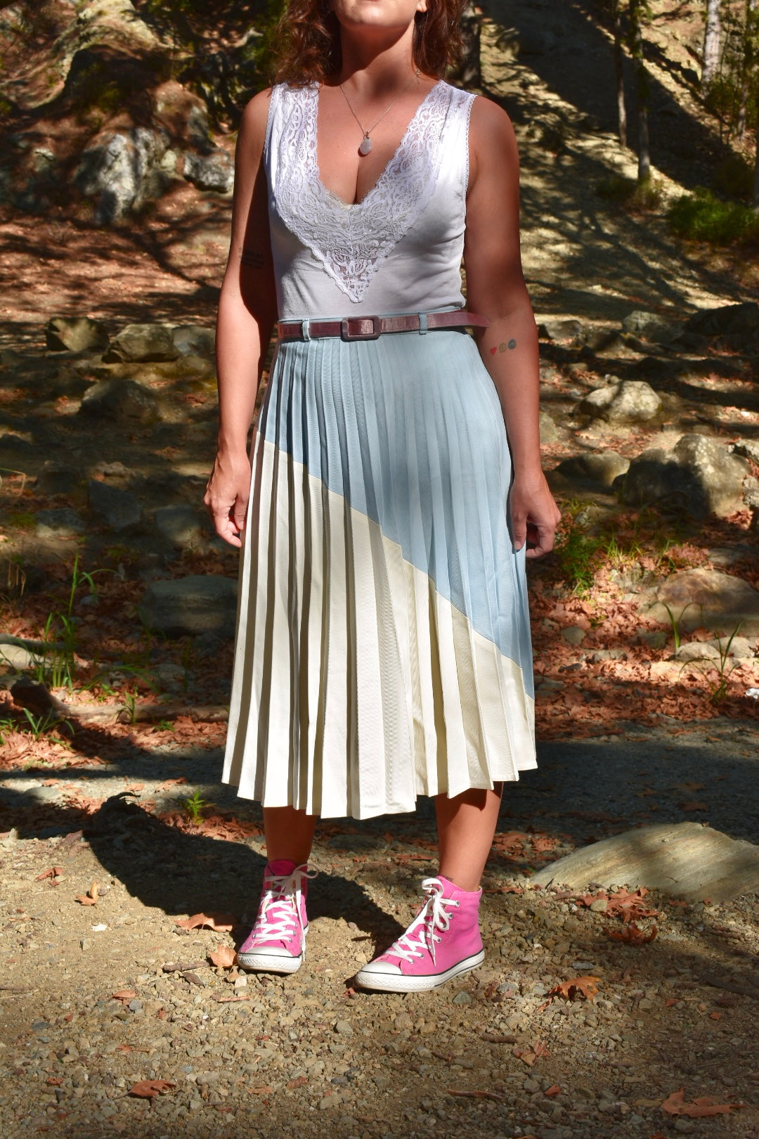 Vintage 1970s Canda Pleated Midi Skirt – Two-Tone Ecru & Baby Blue