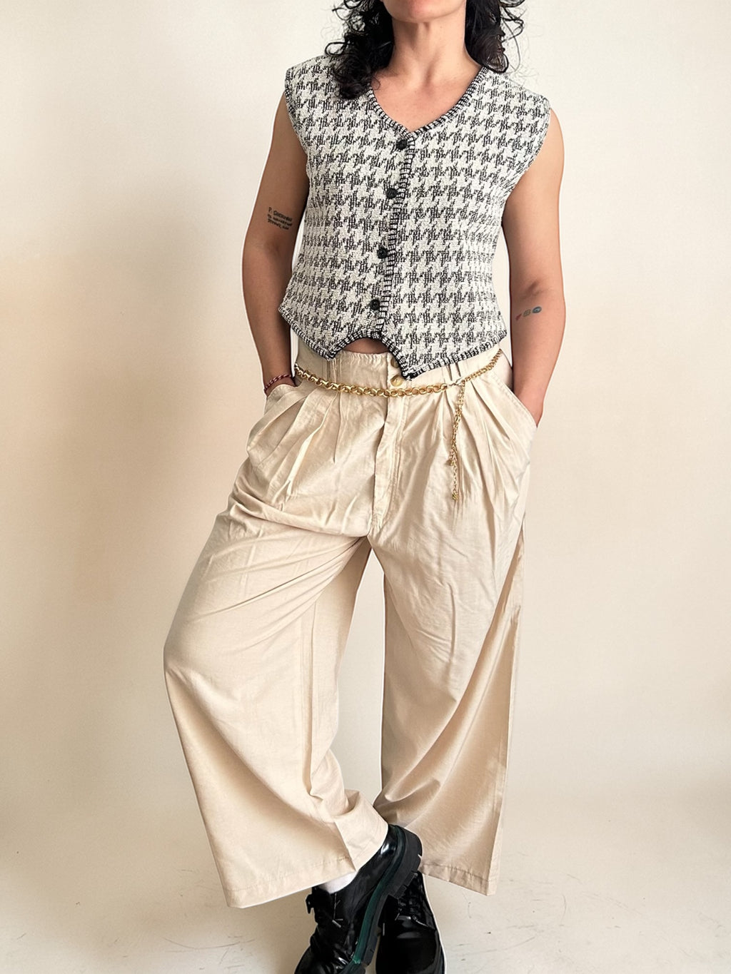 Vintage 90s Houndstooth Pattern Knit Vest