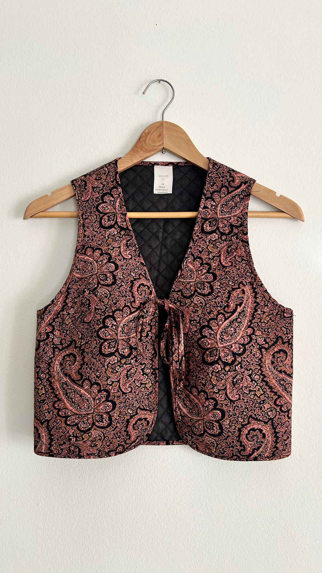 1970s Vintage Quilted Vest & Pleated Skirt Set – 100% Viscose, High Waist Boho Two-Piece