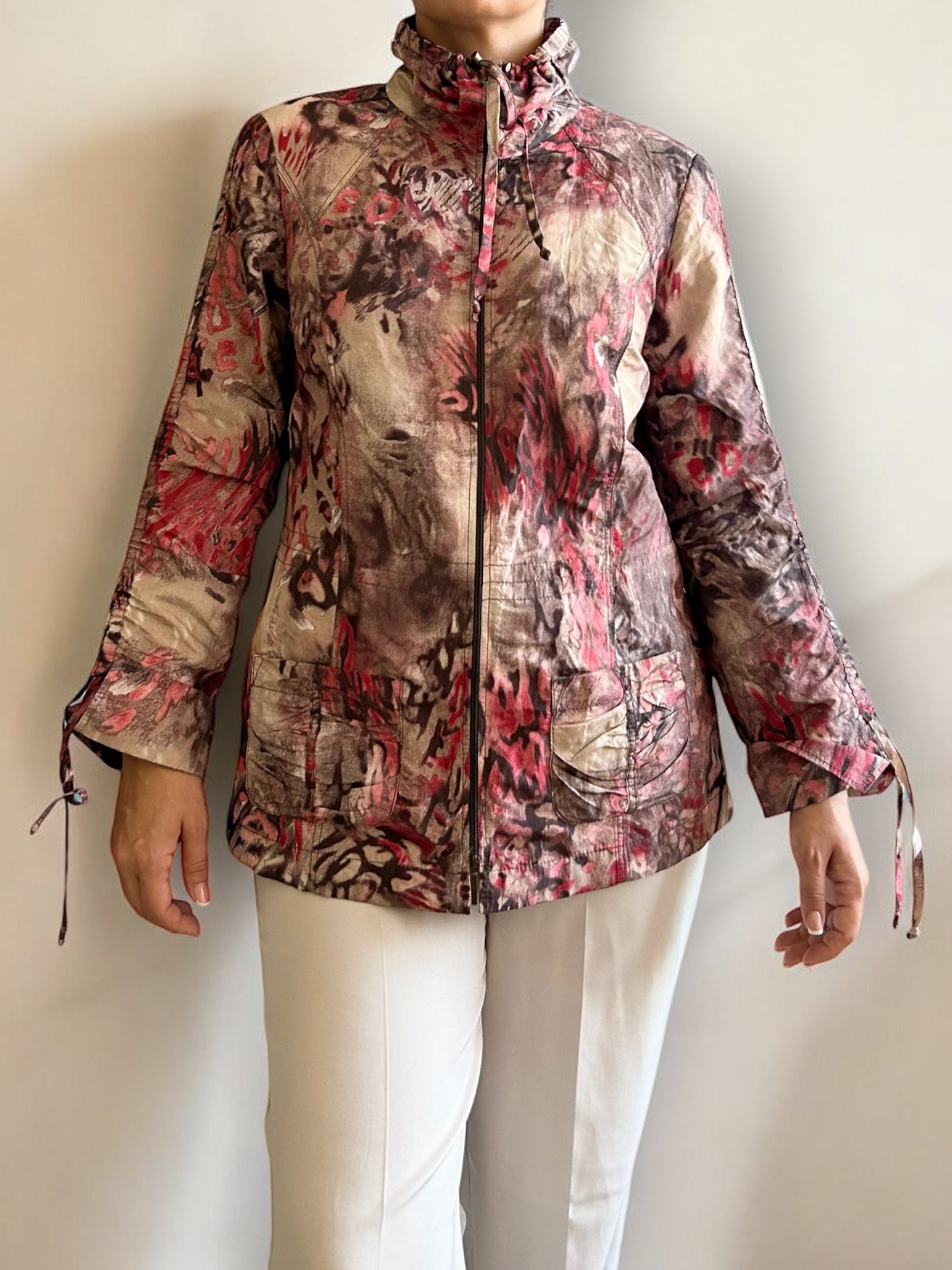 Vintage Patterned Jacket with Shoulder Pads