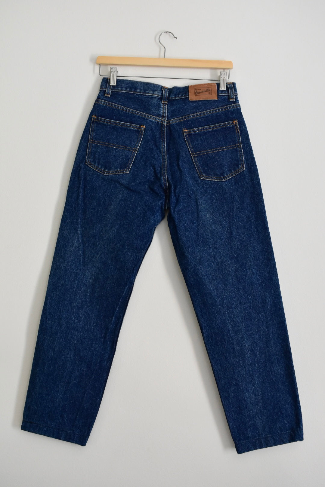Vintage High-Waisted Jeans – 100% Cotton – Size 29