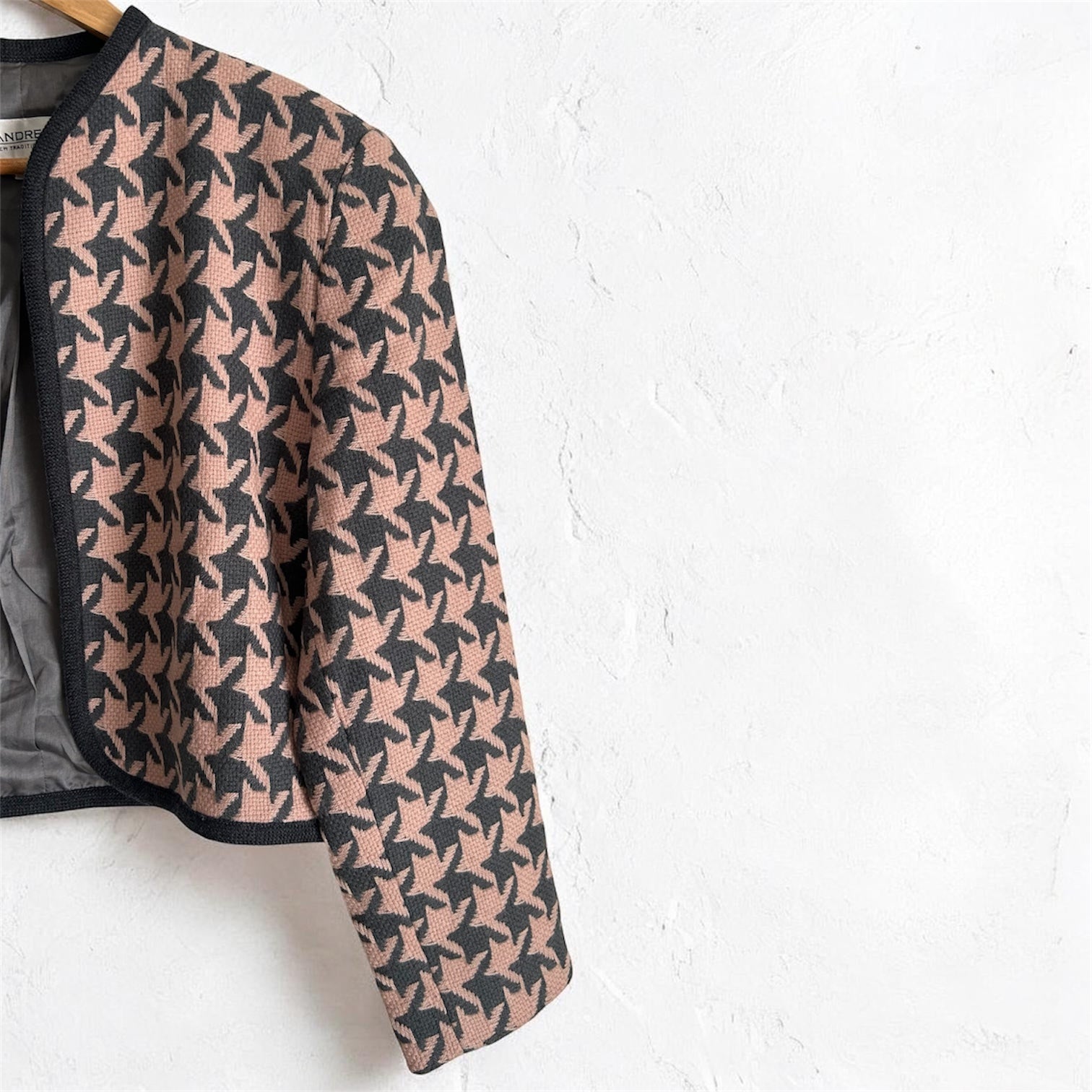 Vintage "Andres" Designer Bolero – Textured Starburst Houndstooth in Grey & Soft Pink