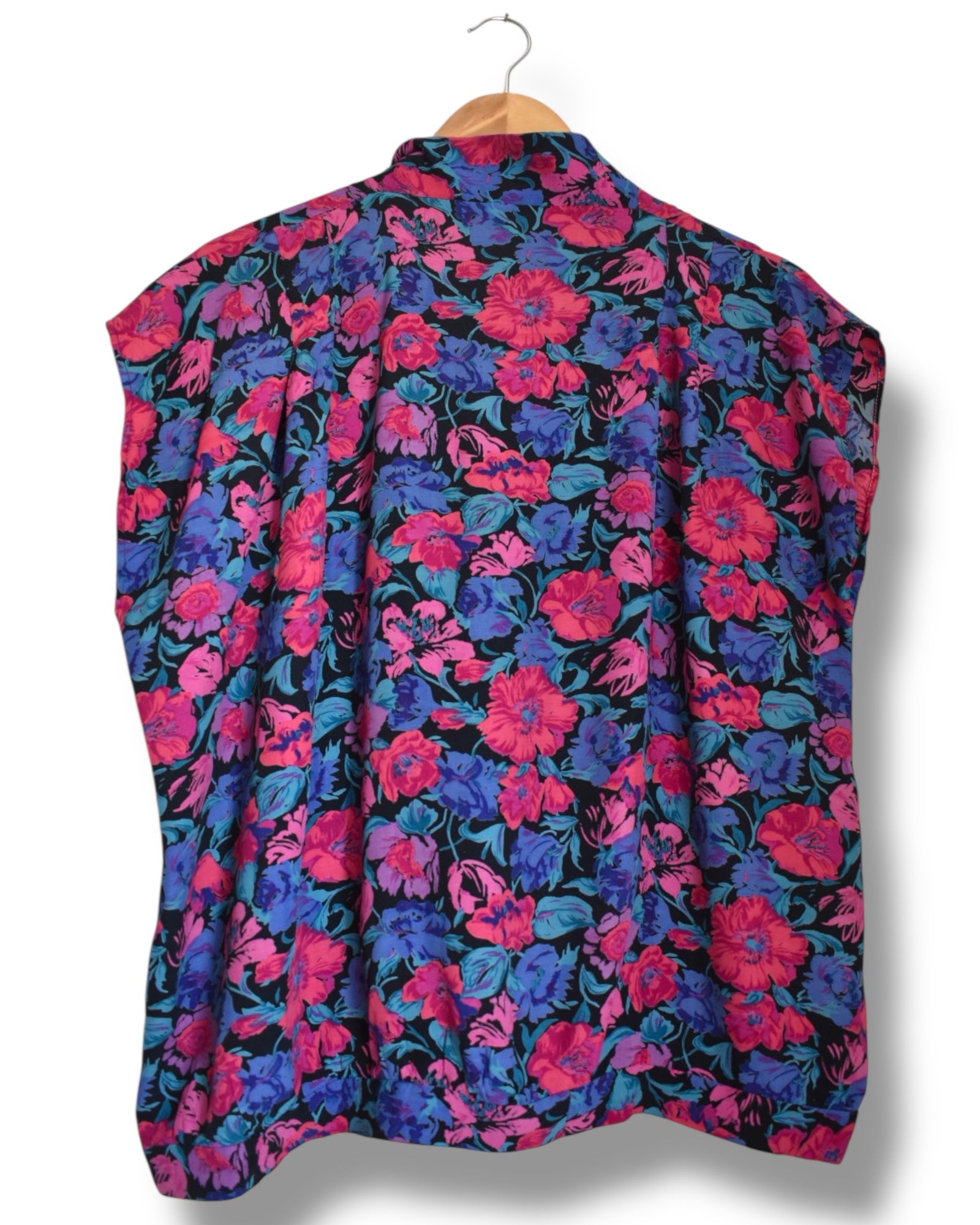 Vintage Sleeveless Women’s Blouse – Floral Print