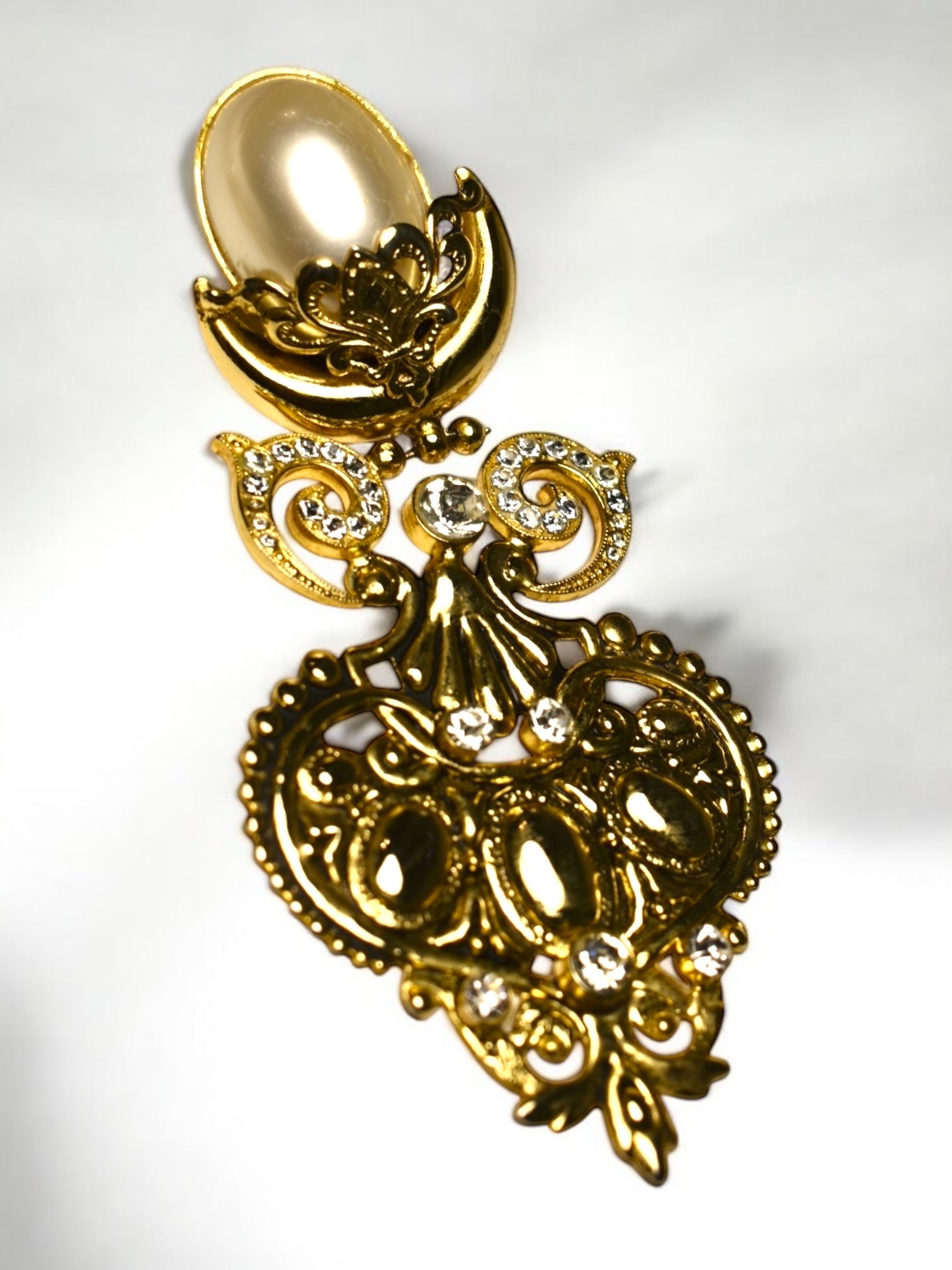 Vintage Goldtone Clip Earrings