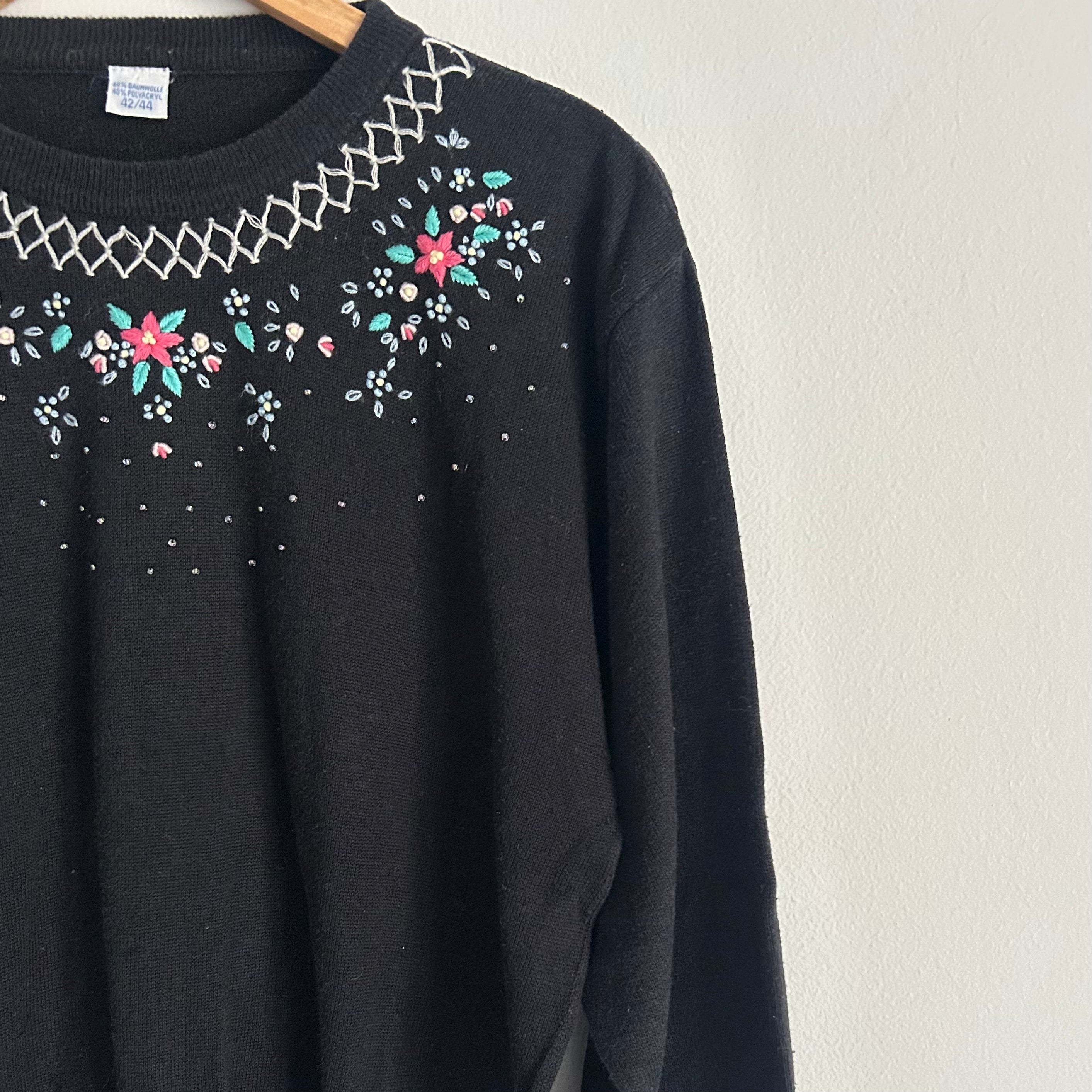 Vintage Floral Embroidered Knit