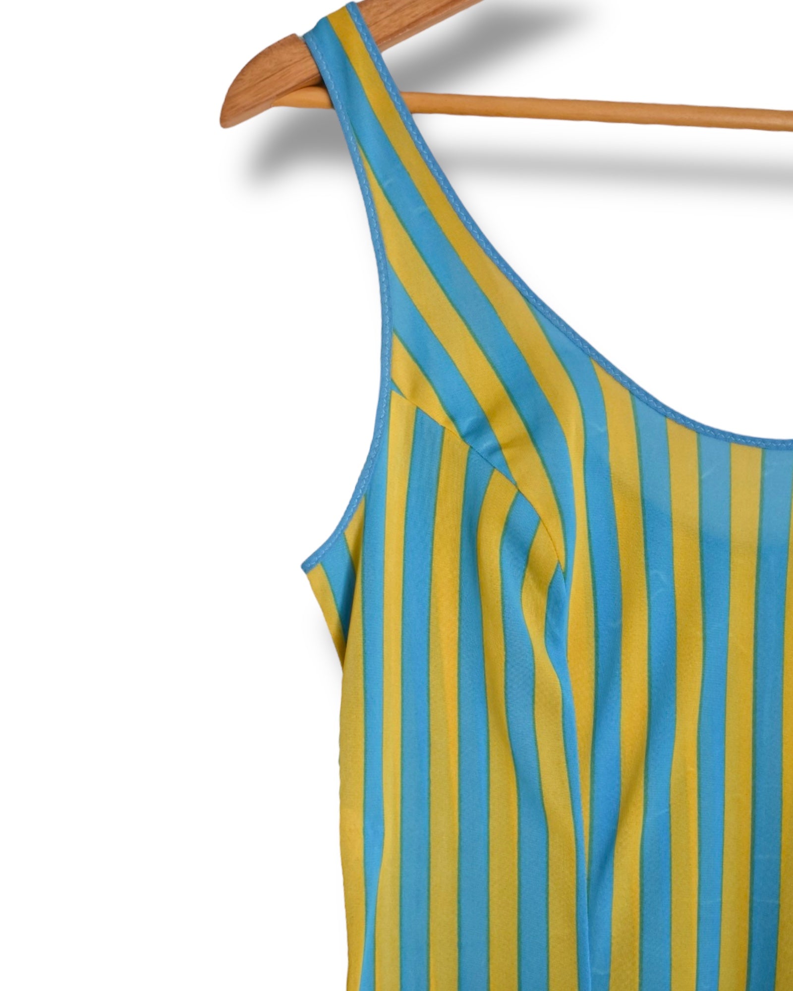 Vintage 70s Nightdresses – Geometric Prints & Vertical Stripes